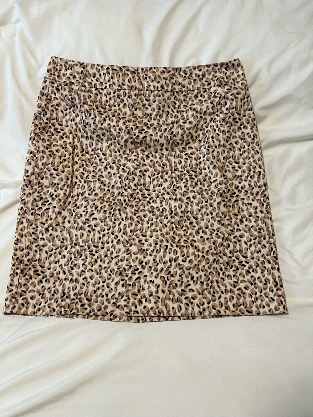 Valerie Bertinelli Leopard-Print Mini Skirt in Beige and Brown Size 8